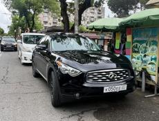 Infiniti FX