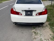 Nissan fuga