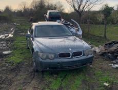 BMW 745-й в разборе