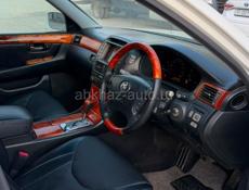 Toyota Celsior