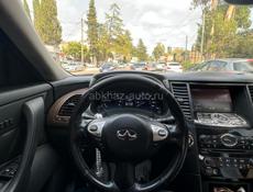 Infiniti FX