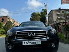 Infiniti FX