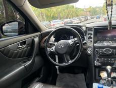 Infiniti FX