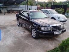Mercedes-Benz 124