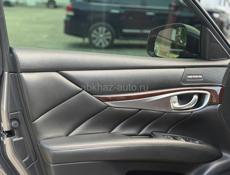 Infiniti Q45