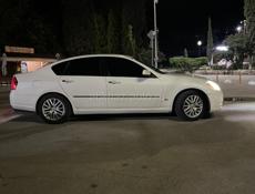 Nissan fuga