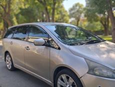 Mitsubishi Grandis