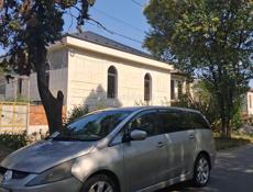 Mitsubishi Grandis