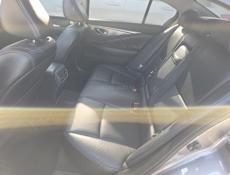 Infiniti Q45