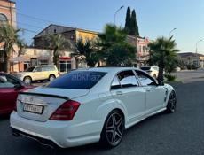 Mercedes-Benz S-Класс