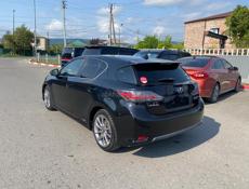 Lexus RS