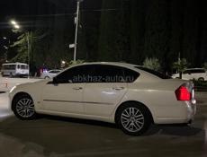 Nissan fuga