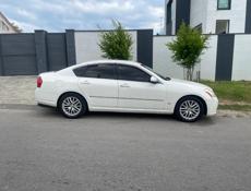 Nissan fuga