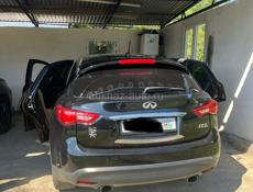 Infiniti FX