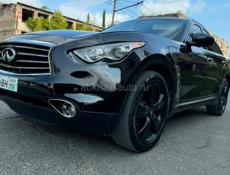 Infiniti FX