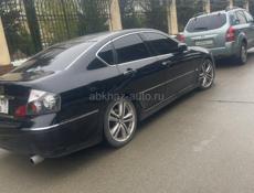 Nissan fuga