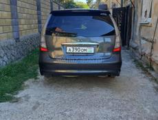Mitsubishi Grandis