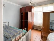 Продаётся двухкомнатная квартира в г. Сухум, ул. Званба, дом 51.