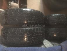 Б/у 4 шины Dunlop R16 245/70