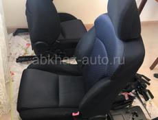 Сидения от Lexus IS