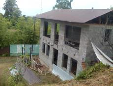 Продаю новый недострояный дом в Каштаке собственный с земельным участком .