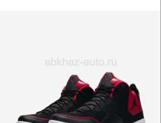Продаются кеды ,Nike Jordan Courtside 23