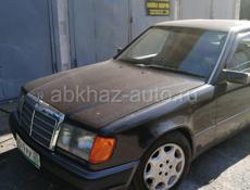 Mercedes-Benz 124