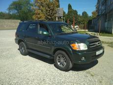 Toyota Sequoia