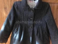 Детское пальто ,Zara,на девочку 2-3 лет,700 руб