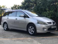 Mitsubishi Grandis