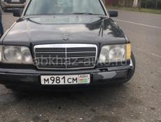 Mercedes-Benz 124