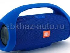 Срочно продам Саб. на халяву JBL Boombox и Bluetooth-гарнитура Plantronics M25