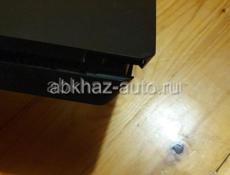 Продаю PS4 Slim 500Gb+12 игр 