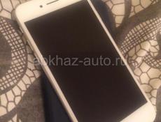 iPhone 7(32gb) белого цвета 