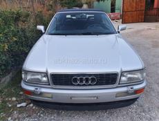 Audi 80