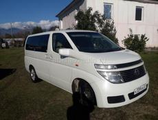 Nissan Elgrand