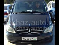 Mercedes-Benz Viano