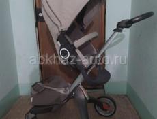 Продается коляска Stokke