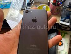 Продам iPhone 7 32gb чёрный 