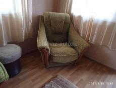 Продаю диван с креслами за 20000р 