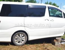 Запчасти в наличии Toyota Alphard в разборе