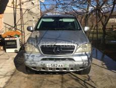 Mercedes-Benz ML