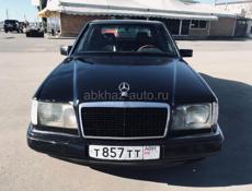 Mercedes-Benz 124