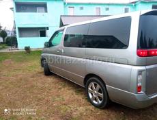 Nissan Elgrand