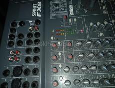 Микшерный  пульт Soundcraft   Spirit FX8