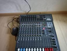 Микшерный  пульт Soundcraft   Spirit FX8