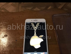 iPhone 8+ Золотой 