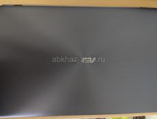 Ноутбук Asus VivoBook 17.3"