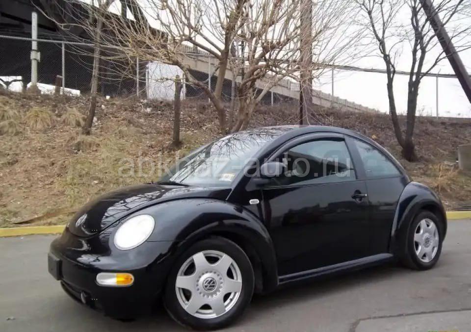 Volkswagen New Beetle черный