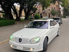 Mercedes-Benz S-Класс